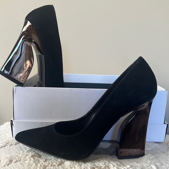 Black/Chrome Nubuck Halston Heel 9 M - Picture 1 of 1